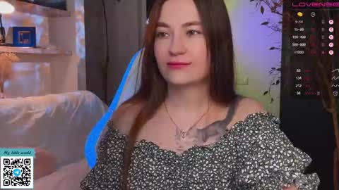 Mia with a big heart  online show from 10.21.25
