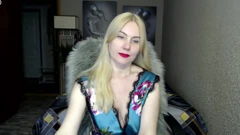 Donella    online show from 03.10.25