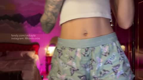 Snapshot of _octopussy_ chatting on 02.08.25 Mikayla online show from 02.08.25