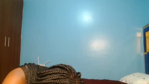 Snapshot of _peach_p chatting on 02.20.25 Peach online show from 02.20.25