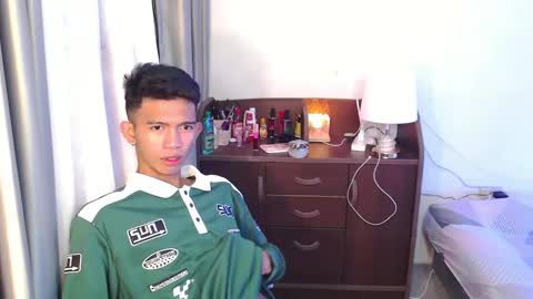 Snapshot of _rellvanxx chatting on 03.01.25 _rellvanxx online show from 03.01.25