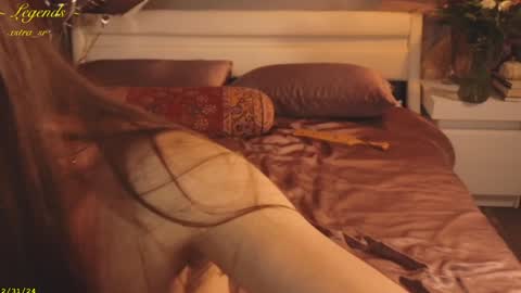 Snapshot of _stella_rose_ chatting on 01.01.25 Stella online show from 01.01.25