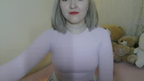 Snapshot of _sweet_smile_ chatting on 10.24.25 _sweet_smile_ online show from 10.24.25