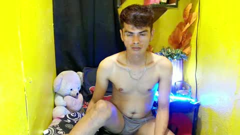 Snapshot of _urbabypam chatting on 02.20.25  Urjerick online show from 02.20.25