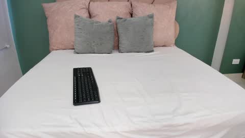 Snapshot of _vix555_ chatting on 12.06.24 Vix online show from 12.06.24