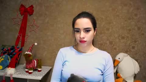 Snapshot of _your_fantasy_girl chatting on 12.27.24 Alisa online show from 12.27.24