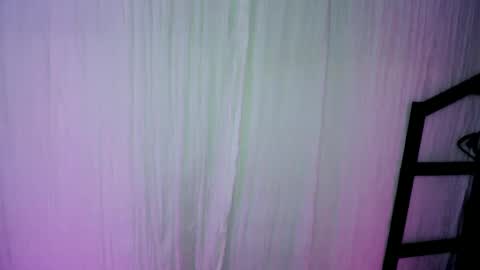 Snapshot of aaliyahlayla chatting on 09.12.25 Aaliyahlayla online show from 09.12.25