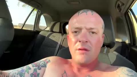 Snapshot of aarmun37 chatting on 01.04.25 aarmun37 online show from 01.04.25