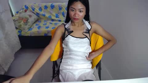 Snapshot of abbywinter18 chatting on 09.23.25 abbywinter18 online show from 09.23.25