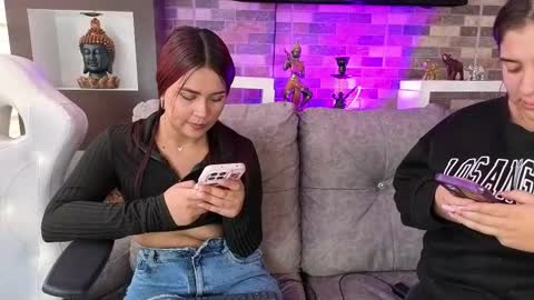 abella_as_ online show from 10.01.25