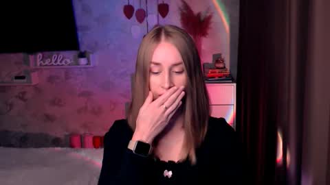 Snapshot of abigail_flex chatting on 09.22.25 Anna online show from 09.22.25