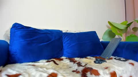 Snapshot of ackerman_eren_ chatting on 02.06.25 R. online show from 02.06.25