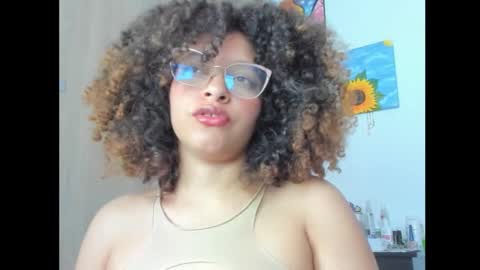 Snapshot of ada_gales_ chatting on 09.24.25  Isa  online show from 09.24.25