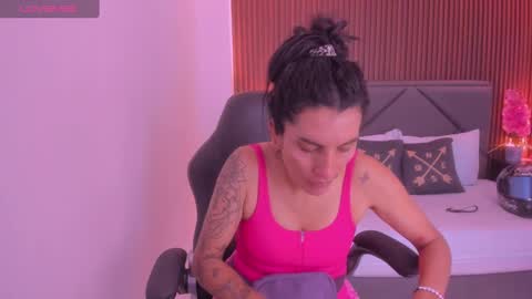 Snapshot of ada_oconnor_x_ chatting on 03.10.25 ada oconnor x ..flaca..bella online show from 03.10.25