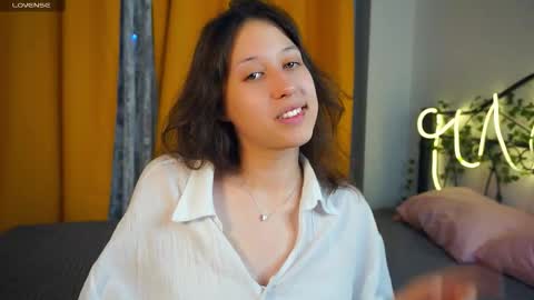 Lily n Jenny online show from 10.16.25