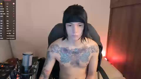 Snapshot of adam_rocket chatting on 09.26.25  Adam online show from 09.26.25