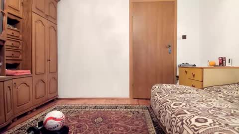 Snapshot of adamlonely chatting on 11.08.25 Adam online show from 11.08.25