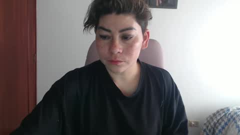 Snapshot of adan_romanoff chatting on 09.11.25 adan_romanoff online show from 09.11.25