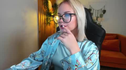 adaquinn online show from 10.20.25