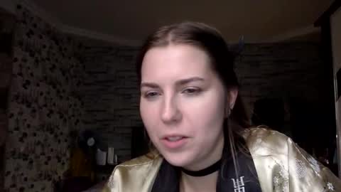 Snapshot of addicta_vera chatting on 10.27.25 addicta_vera online show from 10.27.25