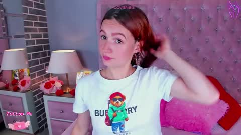 Snapshot of adelainebest chatting on 03.08.25 Adelaine online show from 03.08.25