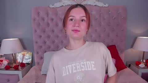 Snapshot of adelainebest chatting on 03.12.25 Adelaine online show from 03.12.25
