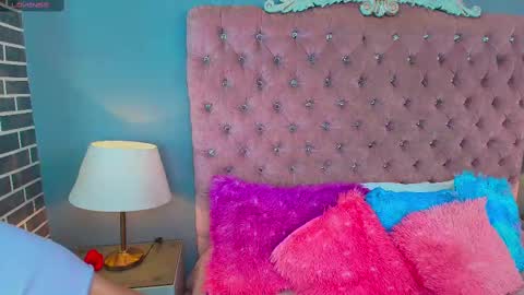 Snapshot of adelainebest chatting on 09.11.25 Adelaine online show from 09.11.25
