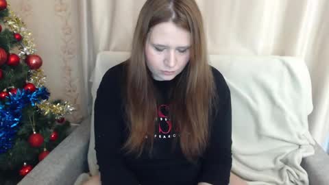 Snapshot of adelinalawson chatting on 12.27.24 adelinalawson online show from 12.27.24