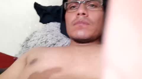 Snapshot of adielv740 chatting on 11.10.25 adiel online show from 11.10.25