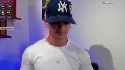 Snapshot of adonis_dlh chatting on 01.27.25 Adonis online show from 01.27.25