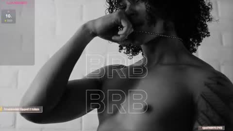 Snapshot of adonis_dlh chatting on 02.14.25 Adonis online show from 02.14.25