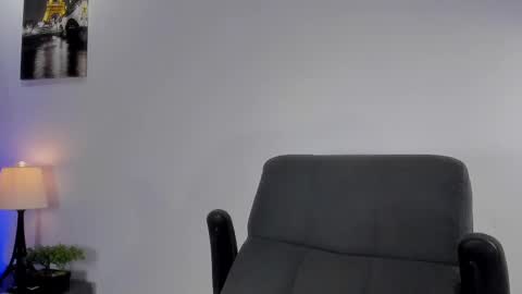 Snapshot of adonis_dlh chatting on 03.03.25 Adonis online show from 03.03.25