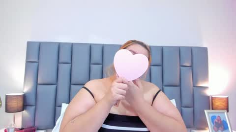 ANDREA PEREZ online show from 01.20.25