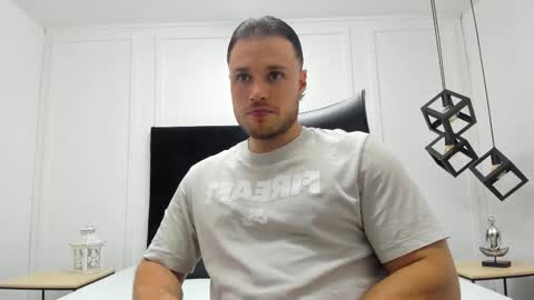 Adrein Roche online show from 10.15.25
