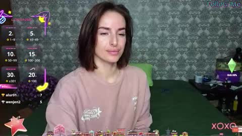 Adriana online show from 10.15.25