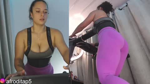 Snapshot of afrodita_p_ chatting on 12.21.24 Afrodita P online show from 12.21.24