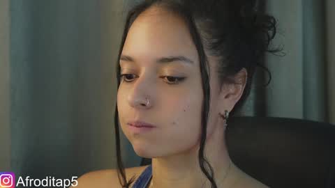 Snapshot of afrodita_p_ chatting on 12.29.24 Afrodita P online show from 12.29.24
