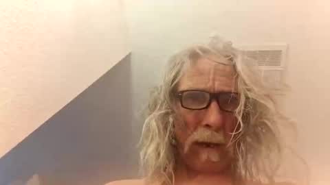 Snapshot of agedhardwood59618233 chatting on 11.11.25 agedhardwood59618233 online show from 11.11.25