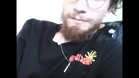 aghthekill1888 online show from 10.02.25