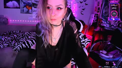 Snapshot of agonygirlxxx chatting on 12.28.24 Evexxxx EX KKKRARE online show from 12.28.24