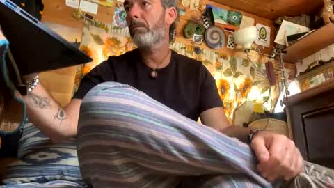 Snapshot of aguacateman7 chatting on 03.04.25 Juan online show from 03.04.25