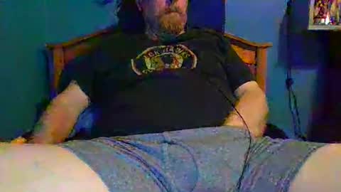 Snapshot of ahrnycumtoy chatting on 01.08.25 hrnycummer online show from 01.08.25