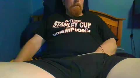 Snapshot of ahrnycumtoy chatting on 02.07.25 hrnycummer online show from 02.07.25