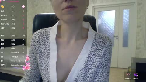 Snapshot of ahtena chatting on 12.05.24 Ahtena online show from 12.05.24