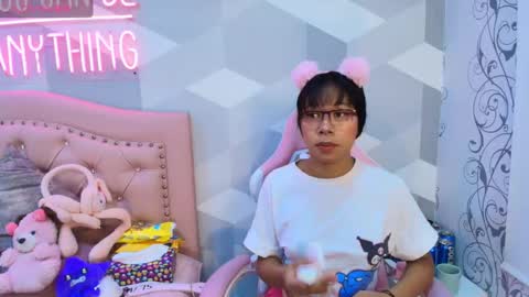 AikoLee online show from 01.22.25