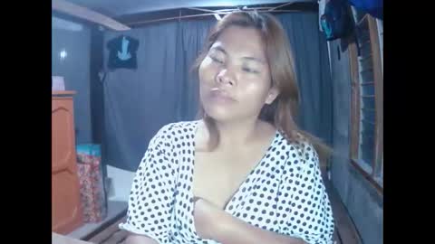 Snapshot of ailenefuckdaddy69 chatting on 02.24.25 ailenefuckdaddy69 online show from 02.24.25