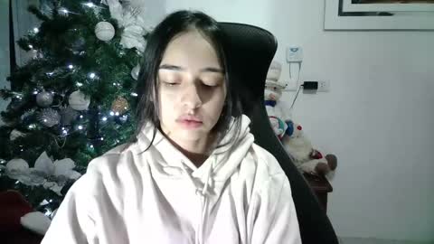 Snapshot of aineangeel chatting on 12.31.24 AINE online show from 12.31.24