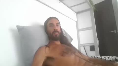 Snapshot of aircum99_ chatting on 10.15.25 aircum99_ online show from 10.15.25