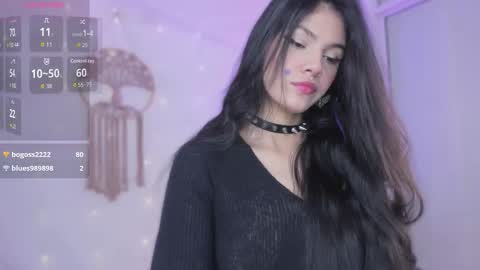 Snapshot of aisha_sakina chatting on 09.19.25 aisha online show from 09.19.25