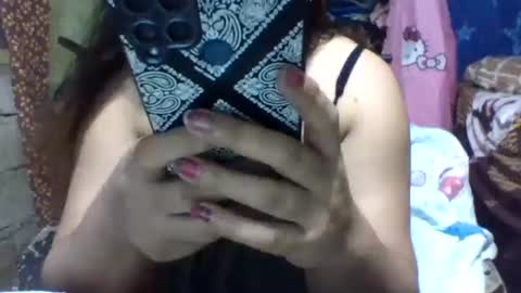 Snapshot of aislahrose chatting on 03.02.25 rosie online show from 03.02.25